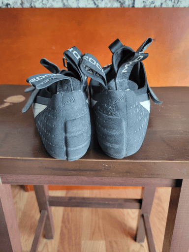 Mad Rock Climbing Shoes - Mens 10