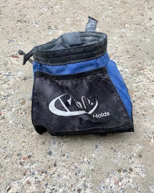 Volx Holds Chalk Bag