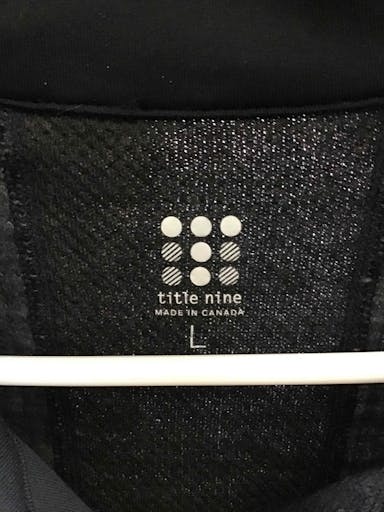 Title Nine Jacket - Women's Large