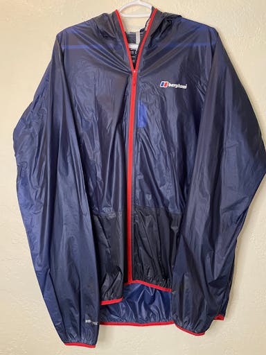 Berghaus Jackets - Men's One Size Fits All