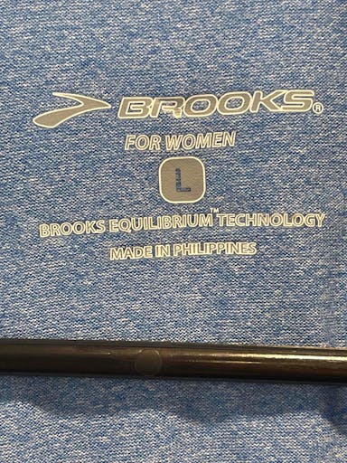 Brooks Quarter Zip Pullover - Women's Large