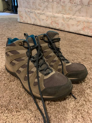  Columbia Waterproof Hiking Boots - Women's 9