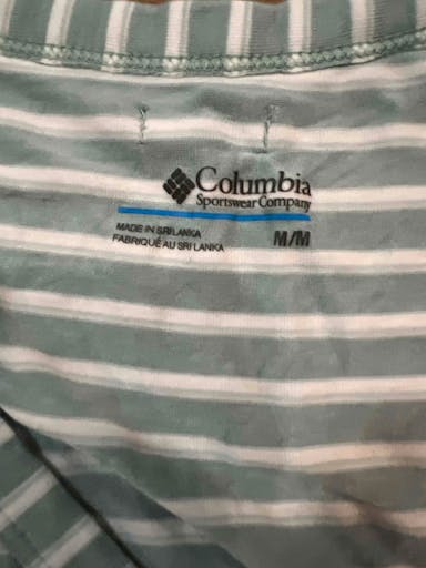  Columbia T-Shirt  - Women's Medium