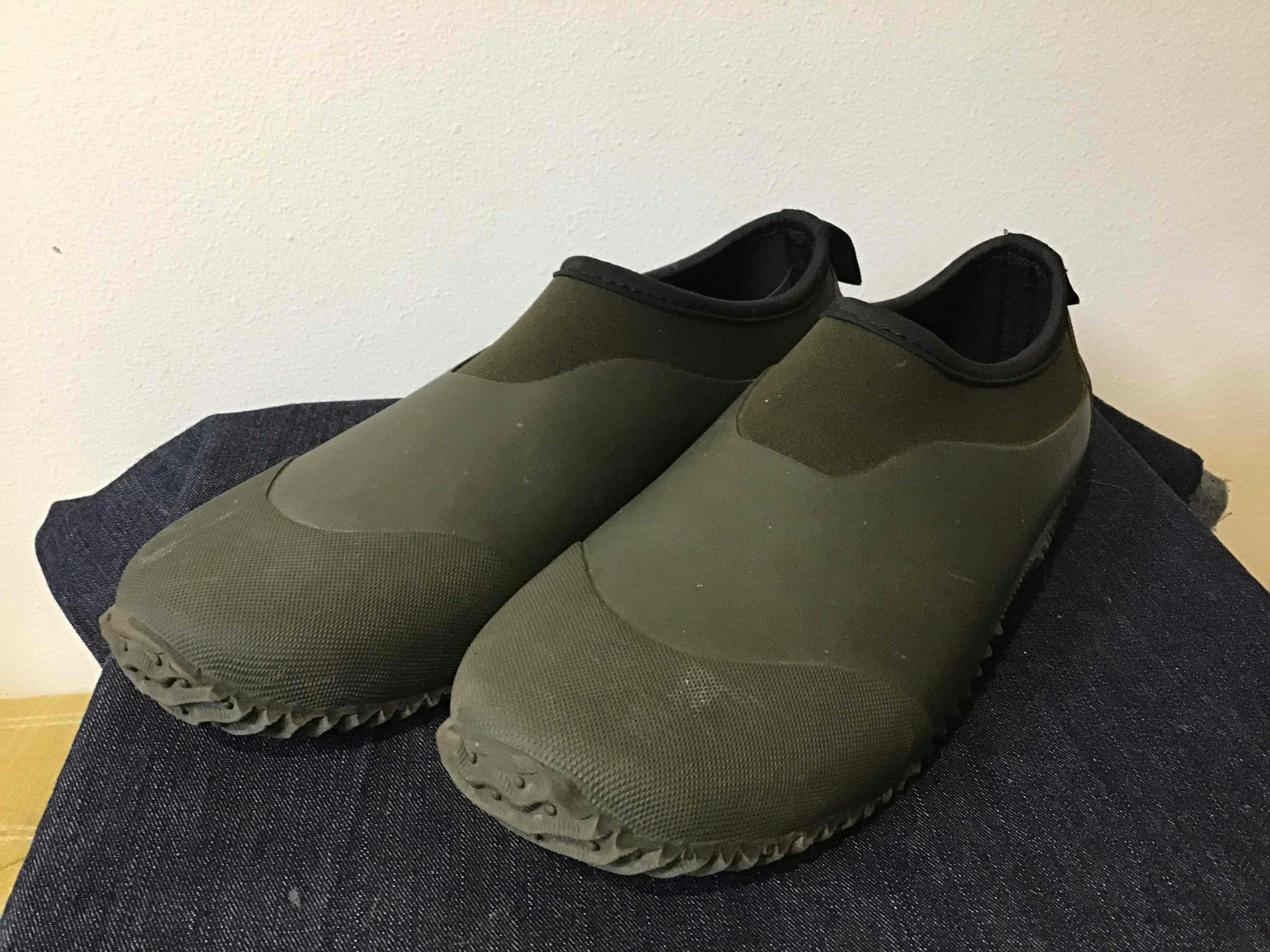 Waterproof Slip-On Shoes - Mens 10-10.5