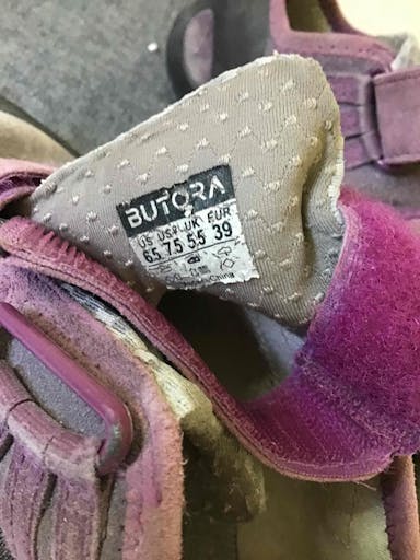  Butora  Climbing Shoes - Mens  6.5, Womens 7.5