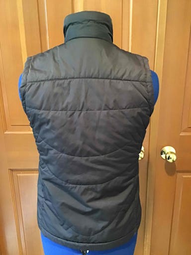  Helly Hansen Synthetic Fill Insulated Vest - Womens XS
