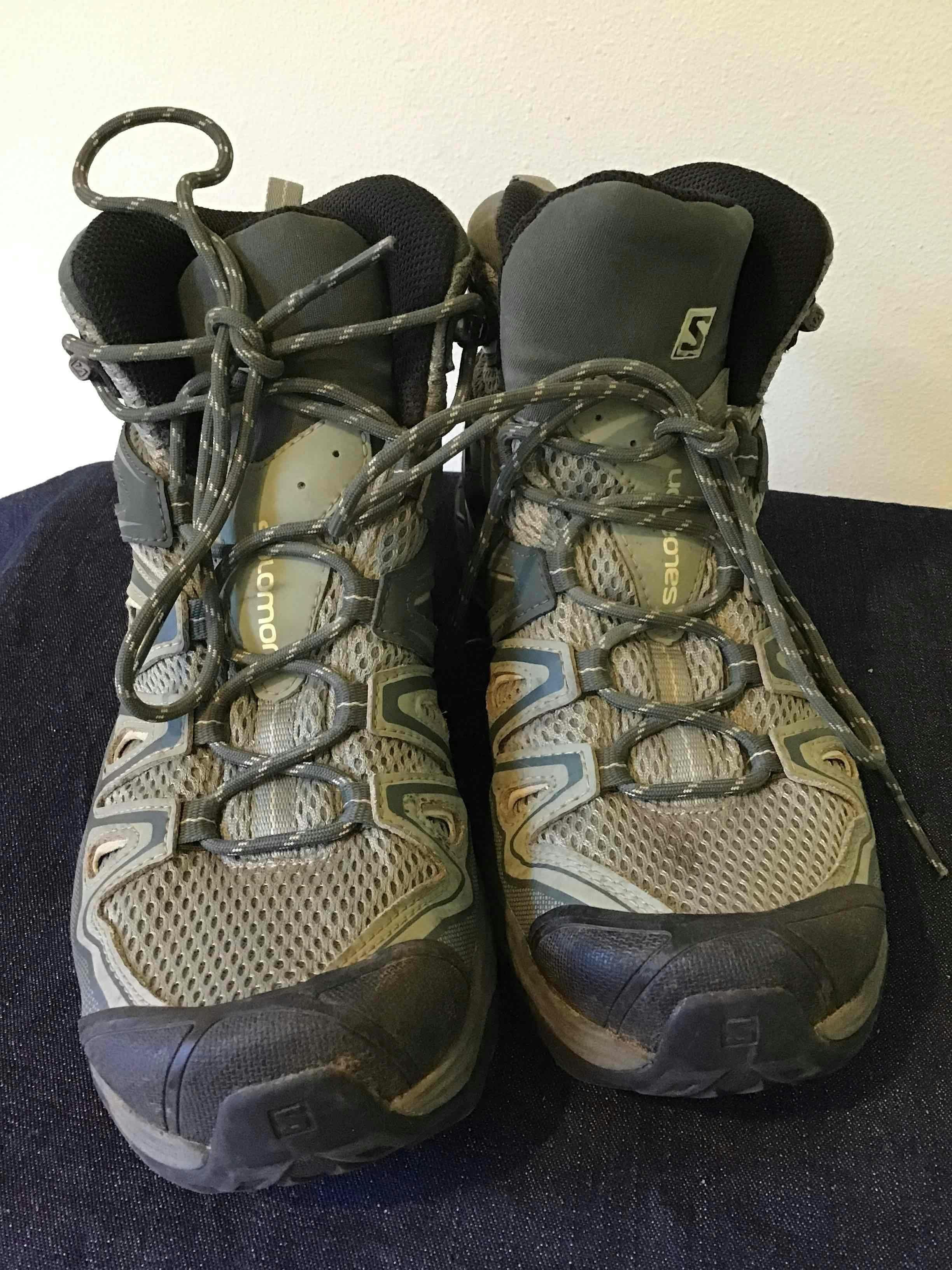 Salomon X Ultra Mid 3 Aero Hiking Boots - Womens 8