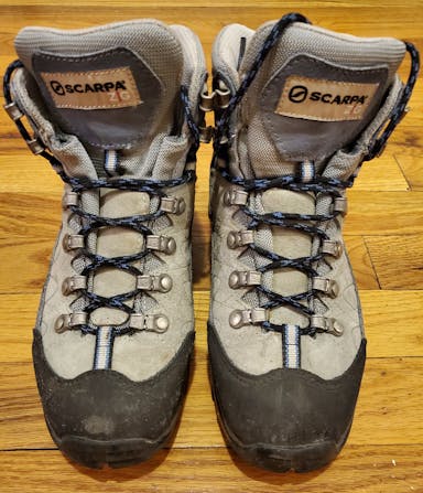  Scarpa ZG Hiking Boots - Womens 6