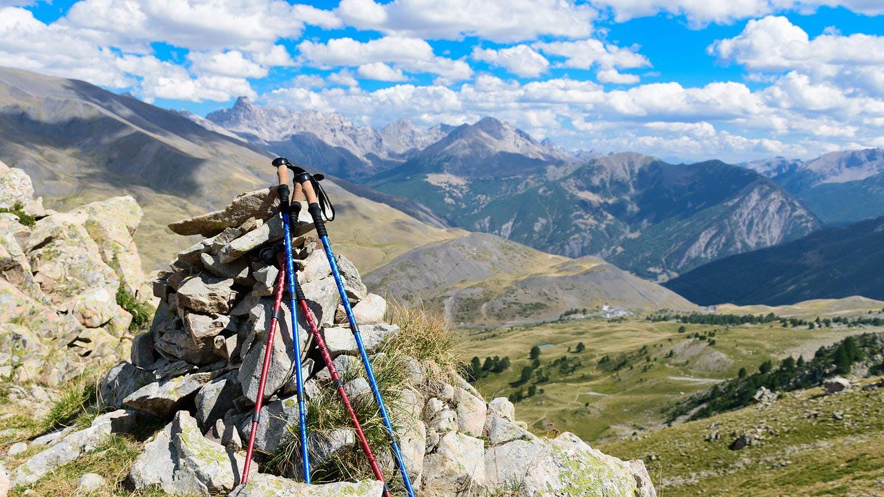 Deep Dive into Used Hiking Poles: Specs, Materials, Impact cover